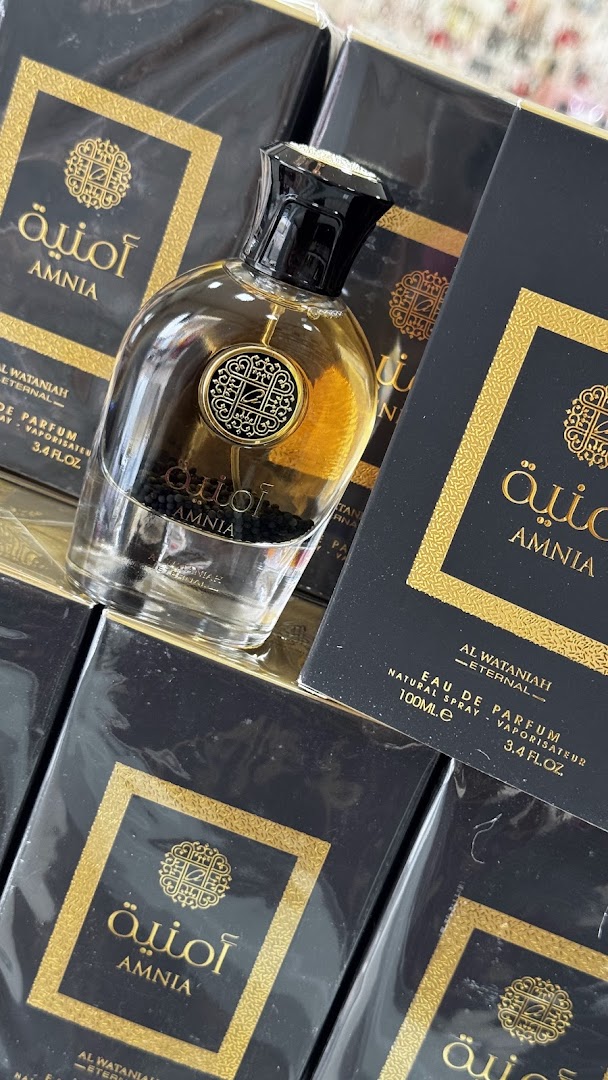 Perfume importado com caixa dourada da Ageett Imports
