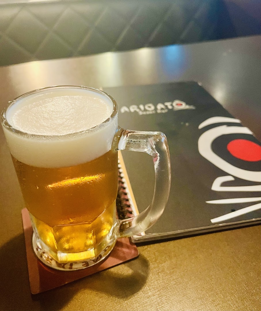Bebida bem gelada servida no bar do Arigatô