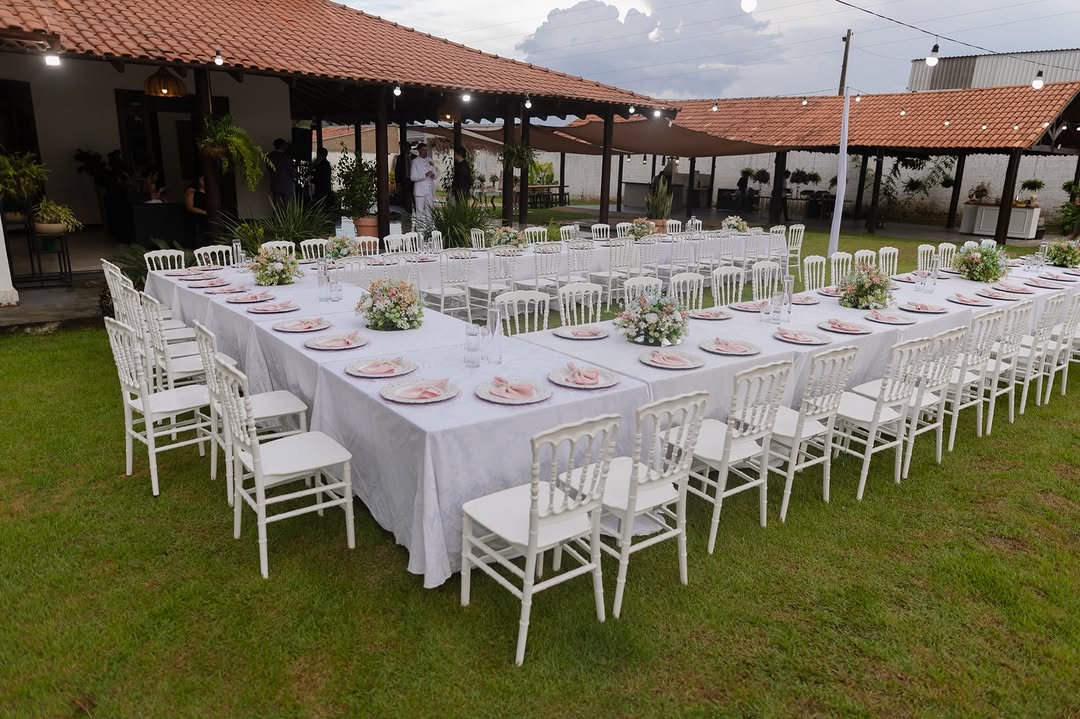 Mesa de evento ao ar livre na Casa Branca