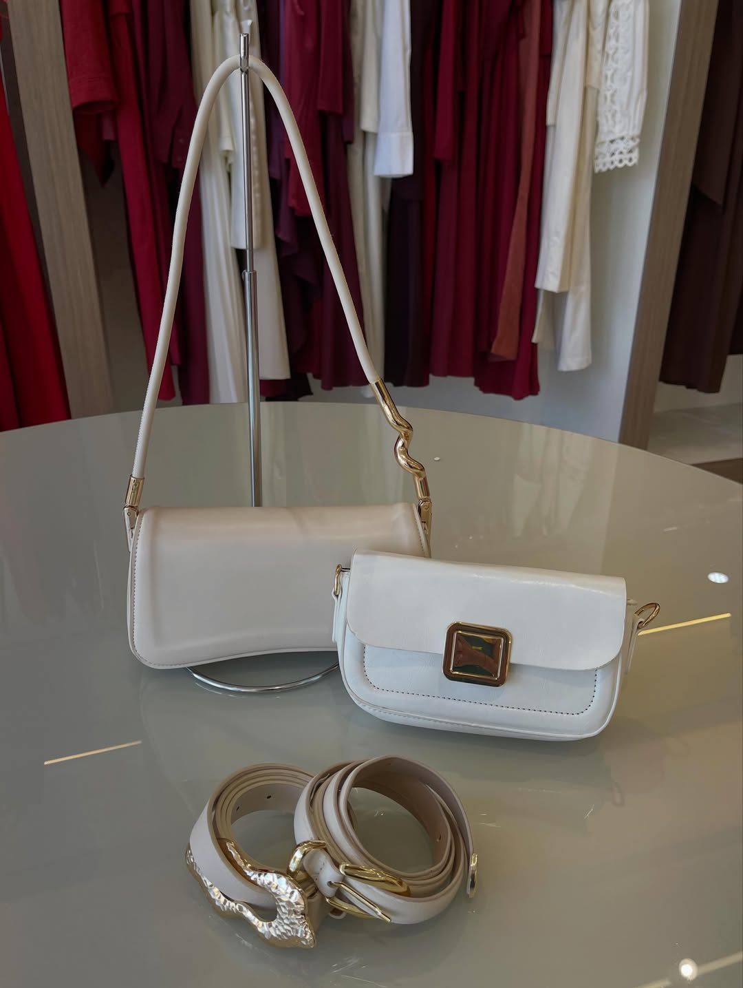 Bolsas e acessórios da Charmosa
