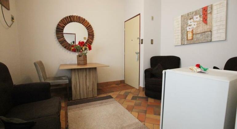 Area interna de quarto no Hotel Vale do Tocantins