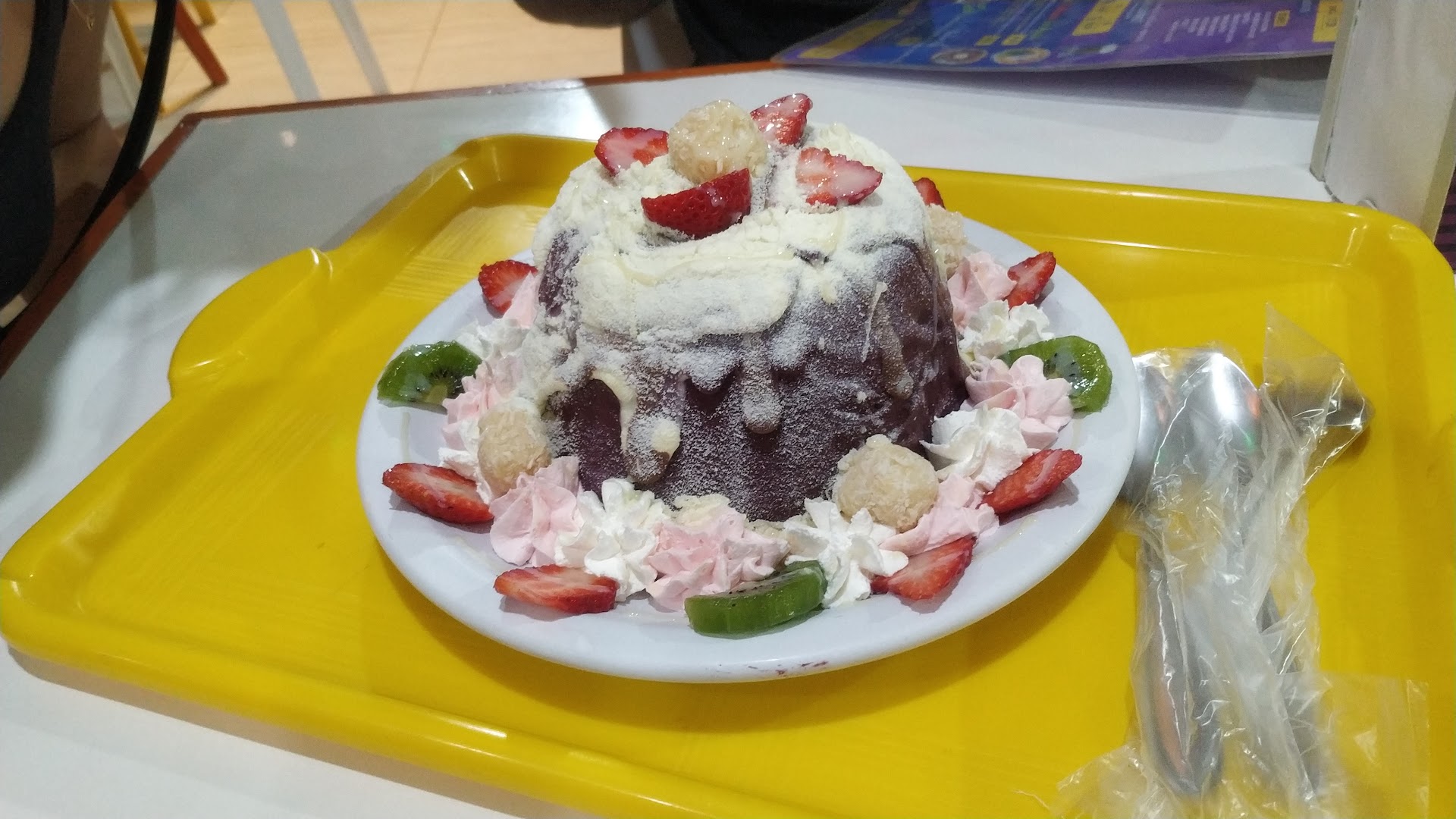Bolo gelado de açaí
