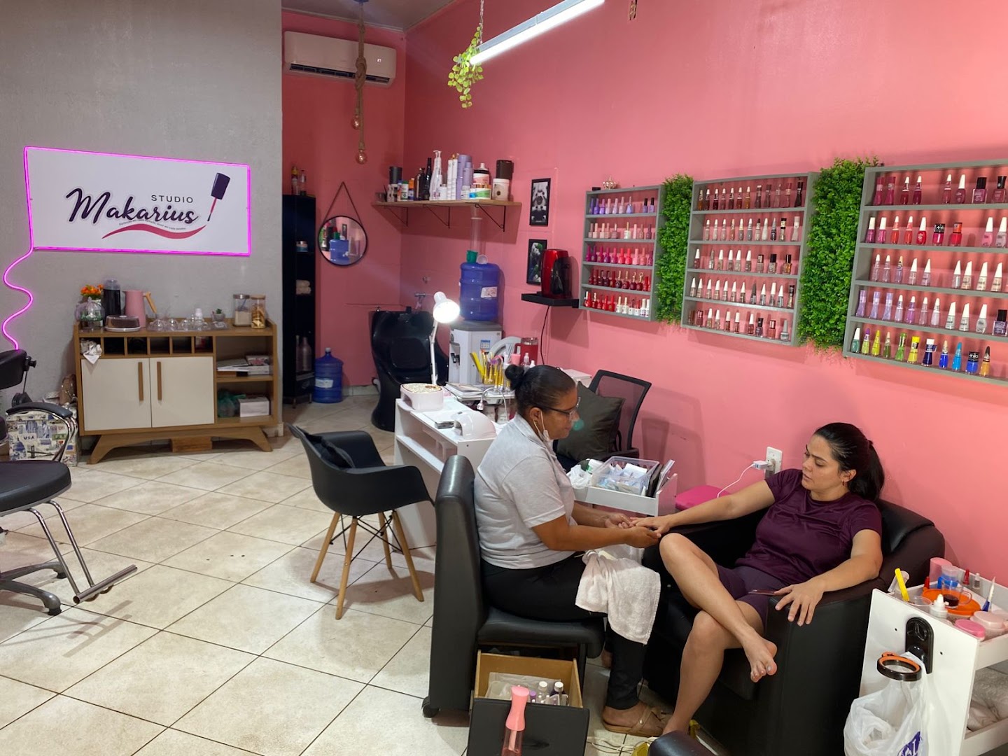 Studio Makarius e Esmalteria