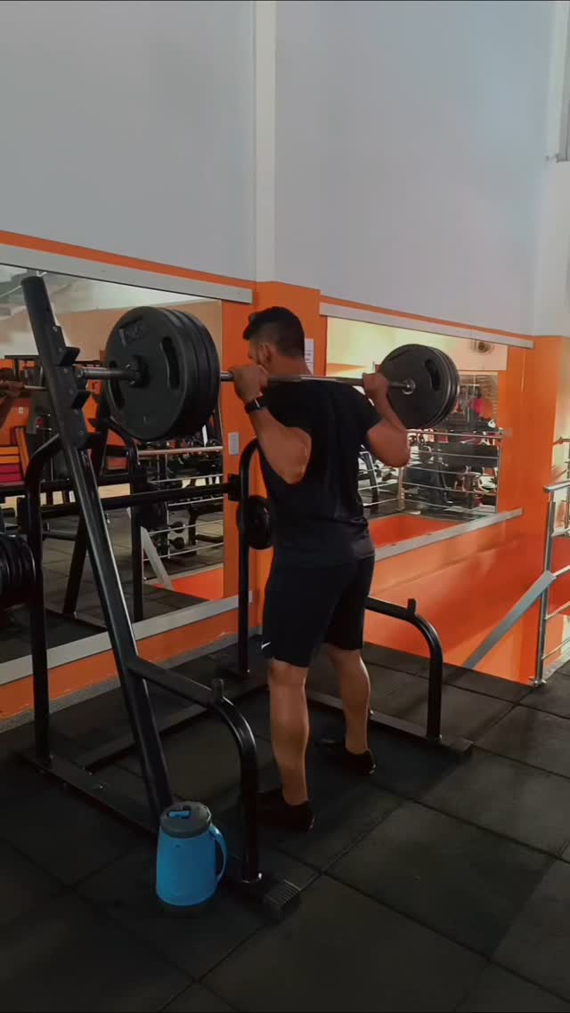 Treino na Massariol Academia