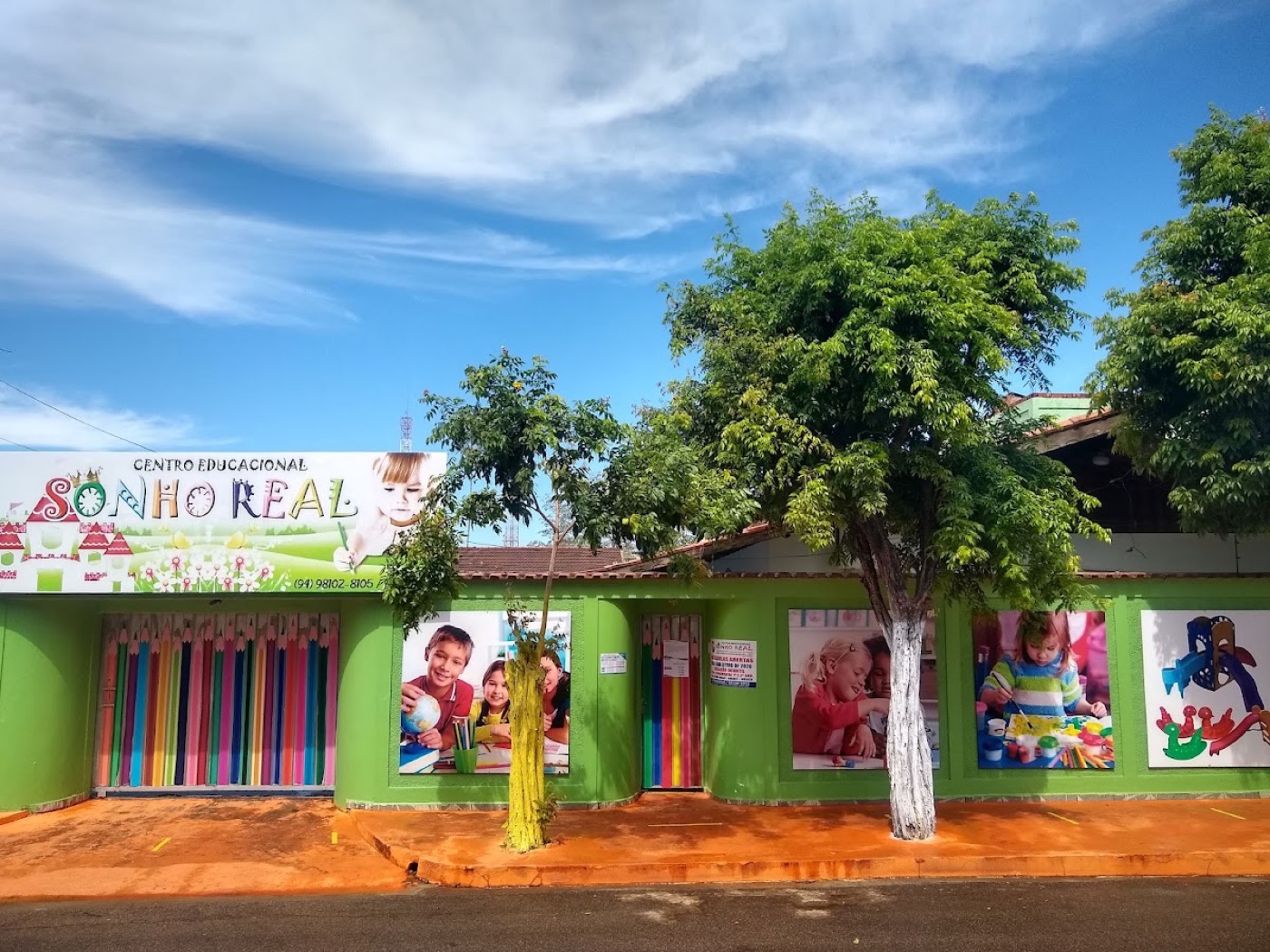Fachada da Escola Sonho Real em Parauapebas