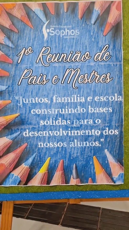 Quadro da Reunião de Pais e Mestres da escola