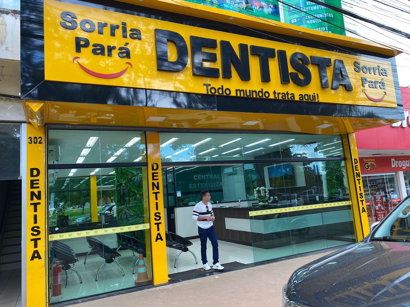 Fachada da clínica Sorria Pará na Rua F, Bairro União