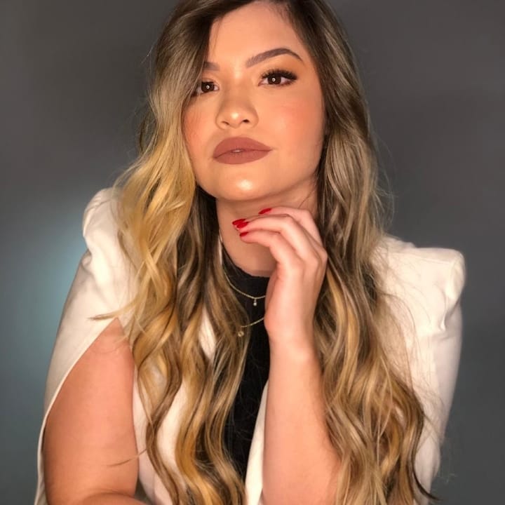 Loiro trabalhado com ondas