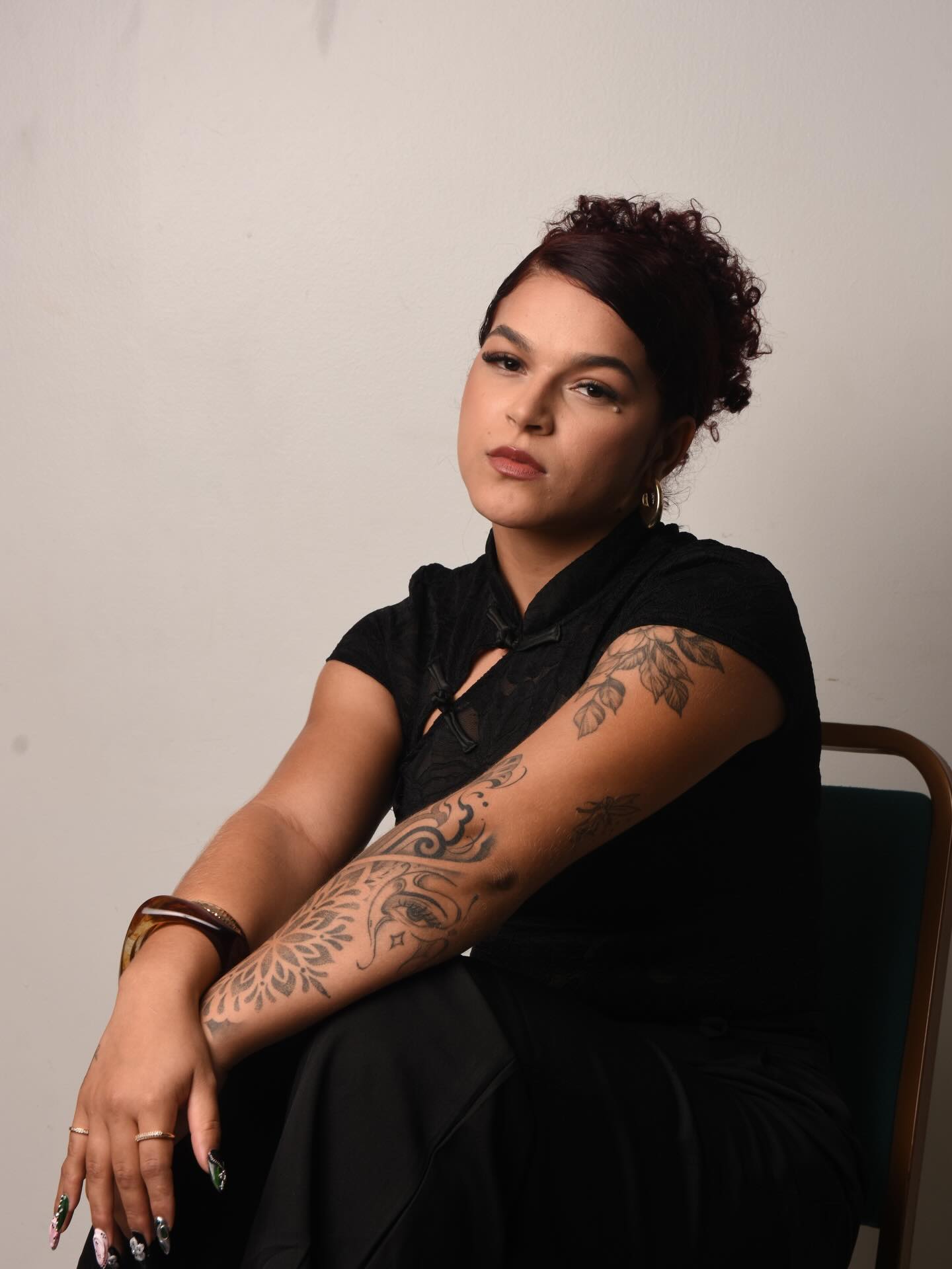 Retrato da Wadyla Rillary, nail designer do WR Nails Studio